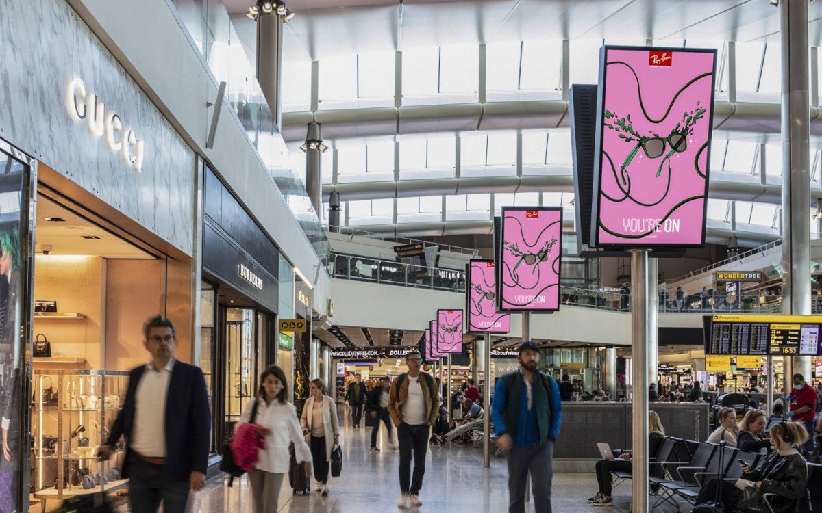 DooH-Werbung am Flughafen Heathrow wird programmatisch. (Foto: JCDecaux)