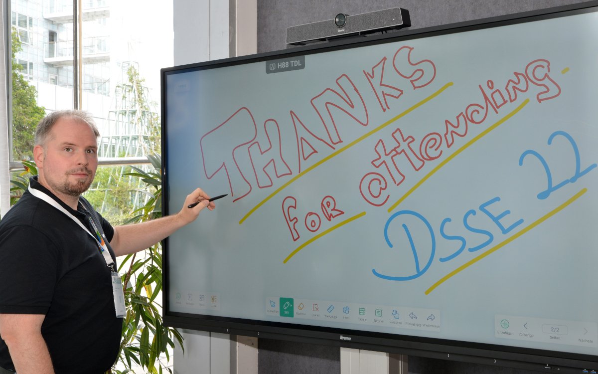 iiyama nutzte seinen interaktiven Screen für eine Botschaft an die DSSE-Teilnehmer. (Foto: invidis/Frank Böhm)