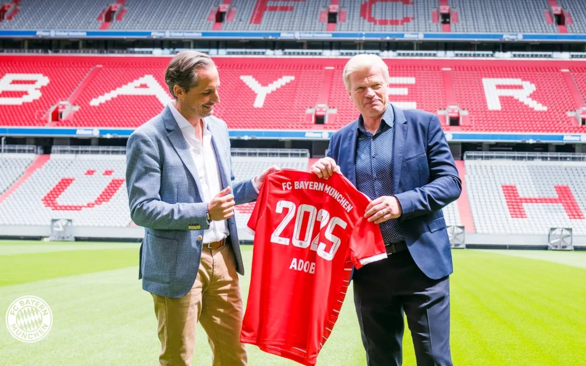 Oliver Kahn vom FC Bayern (rechts) und Christoph Kull von Adobe (Foto: Adobe)