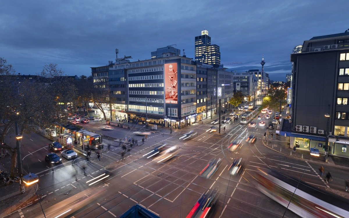 Auch Ströer Megavision LEDs bleiben ab 22h dunkel (Foto: Ströer)