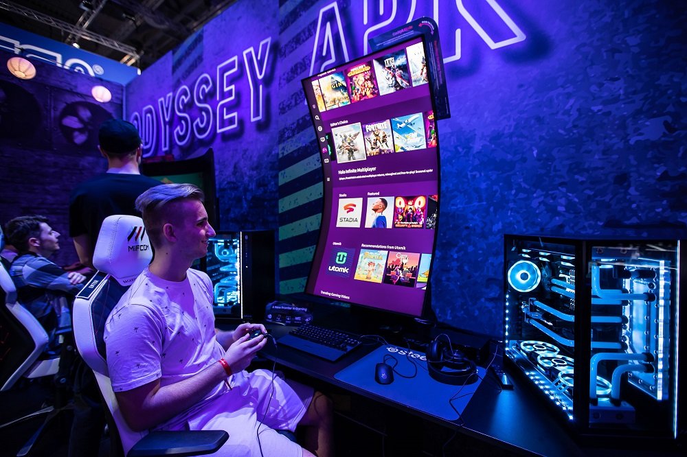 Das Odyssey Arc im Cockpitmodus - das erste Mal live auf der Gamescom (Foto: Samsung)