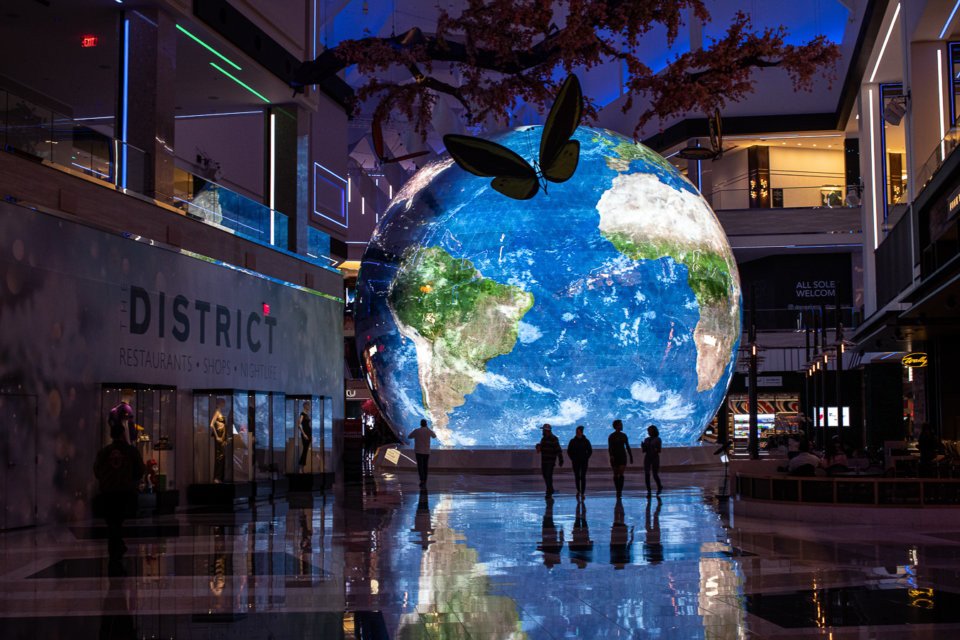 Synchronisierte Video-Animation bei Resorts World (Foto: Moment Factory)
