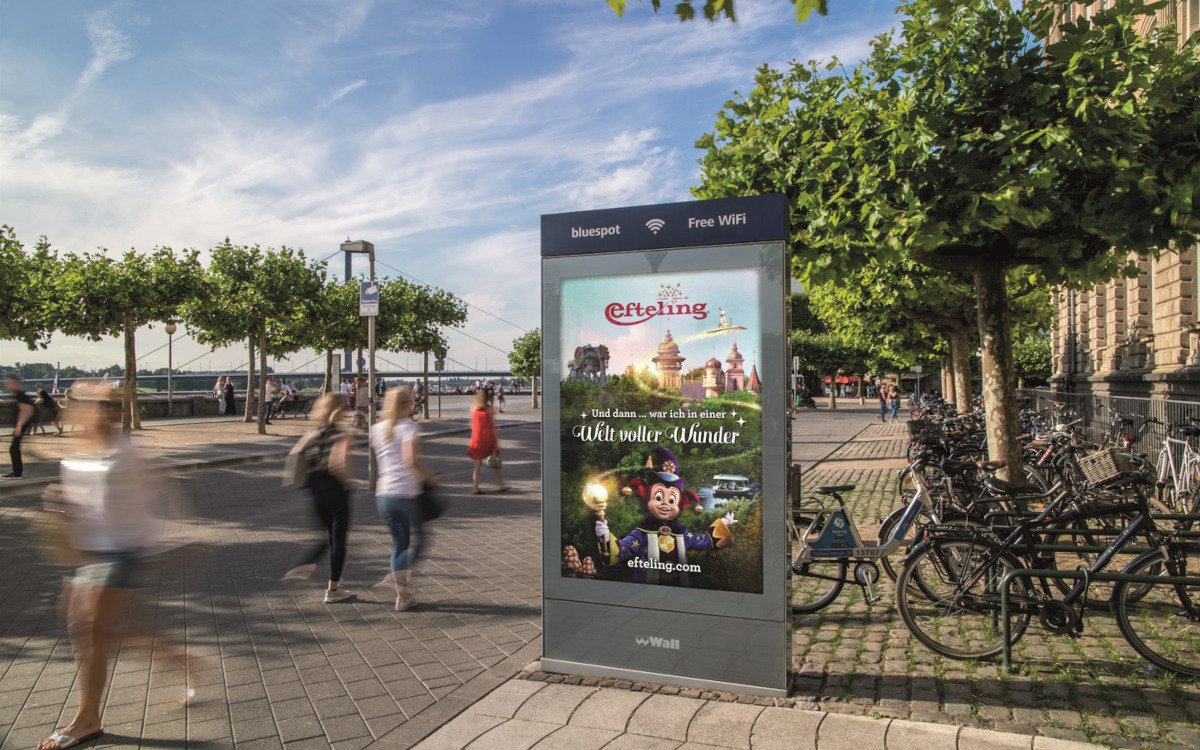 OoH-Kampagne in Düsseldorf für den Freizeitpark Efteling (Foto: planus media)