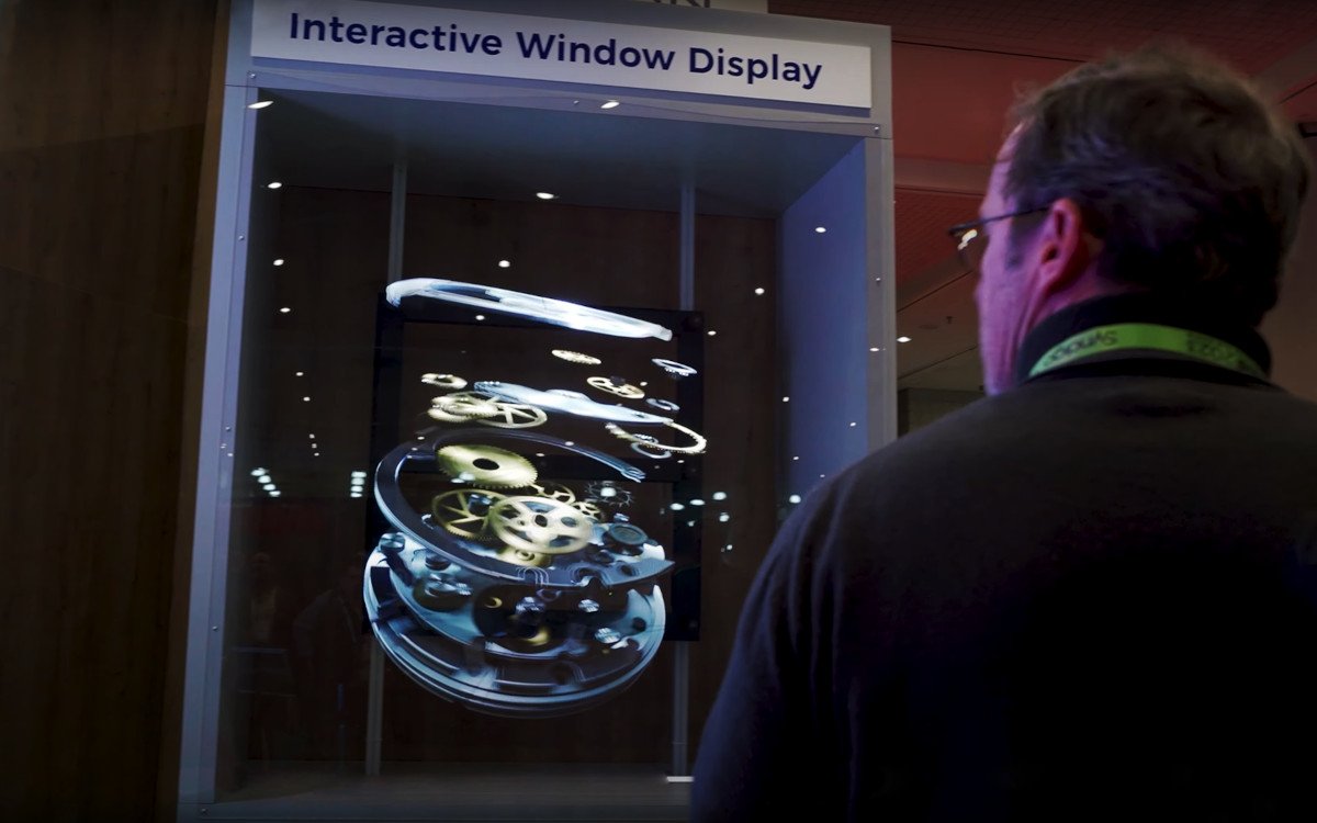 Hypervsn zeigt auf der Euroshop 2023 unter anderem das das Interactive Window Display. (Foto: HYPERVSN)