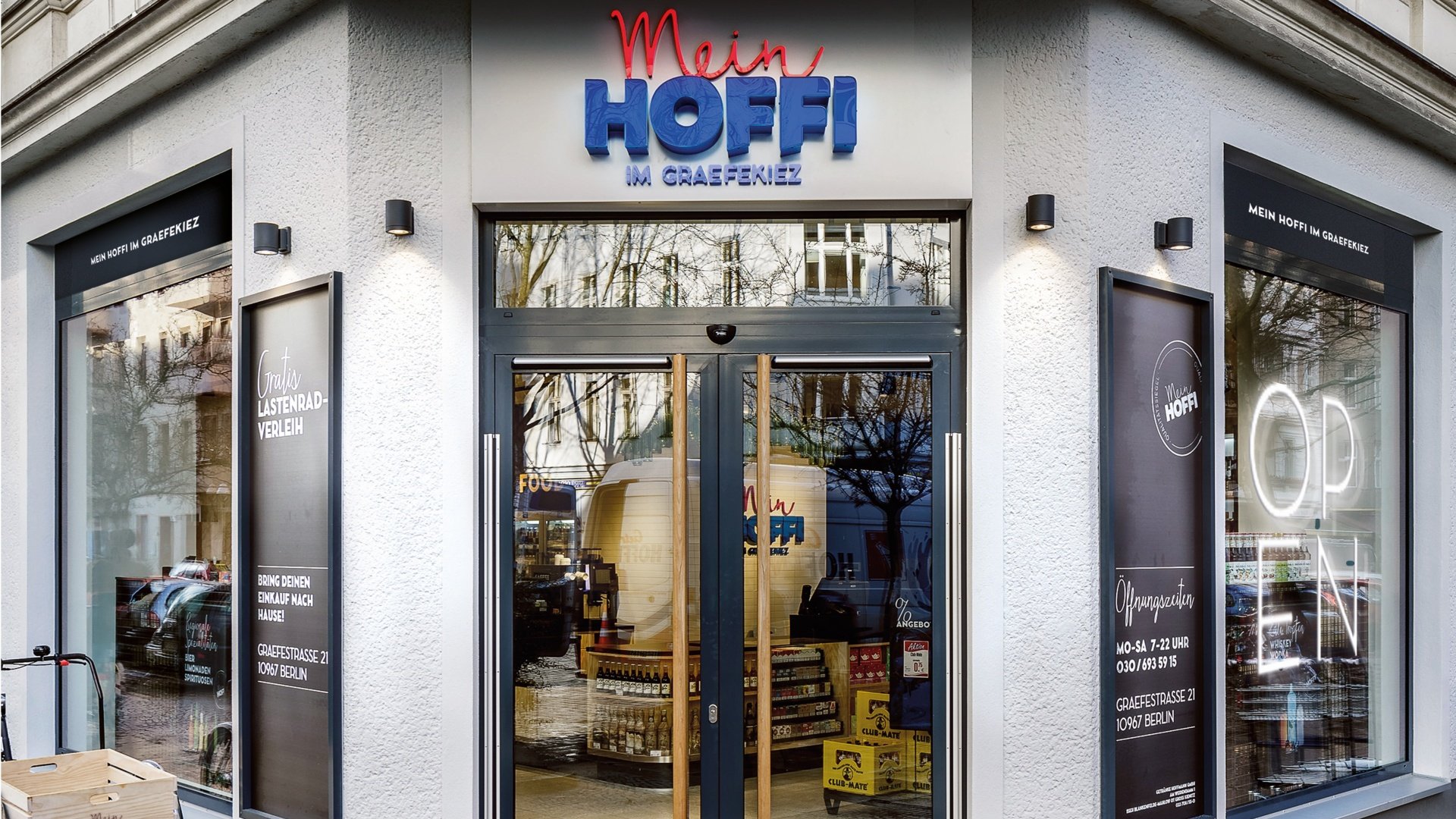 Titel Fachberatung - Mein Hoffi in Berlin (Photo: Dan Pearlman)