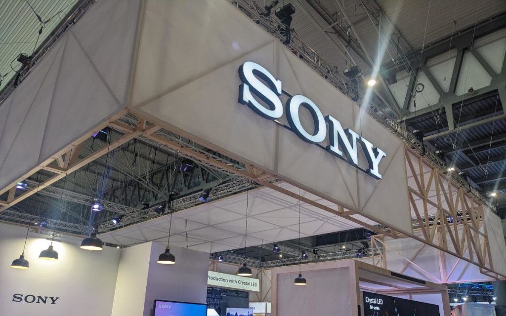 ISE 2023: Sony-Stand mit recyceltem Papier und Holz (Foto: invidis)
