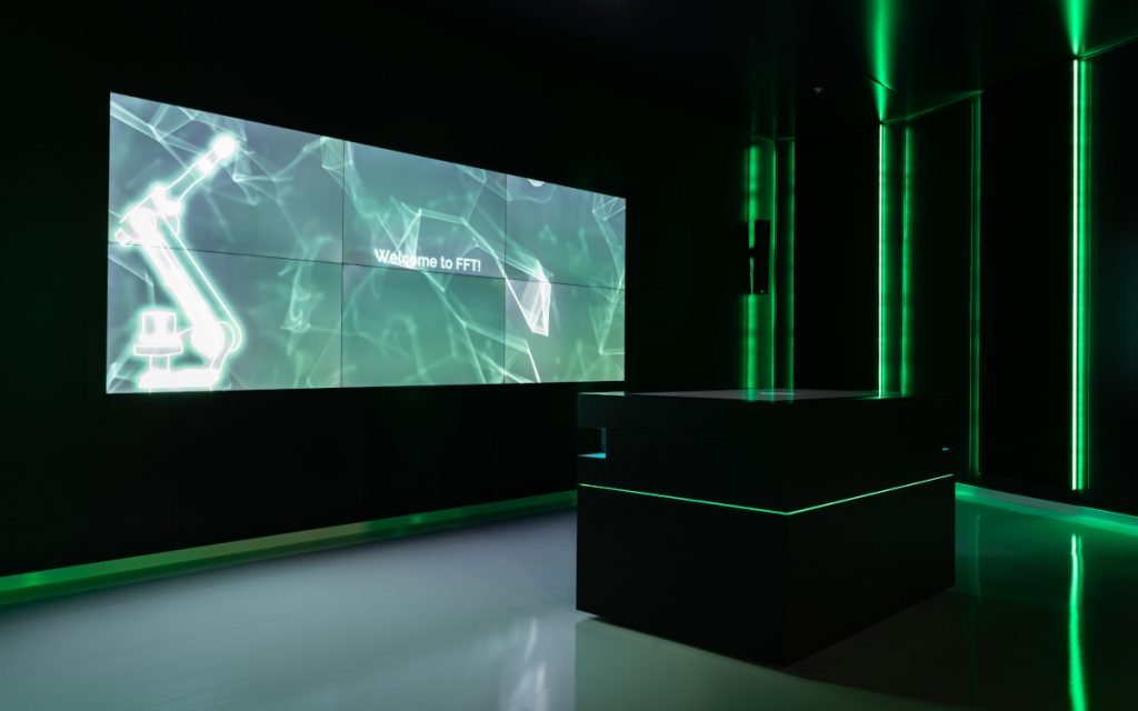 FFT & Garamantis: Futuristischer Showroom in Fulda | invidis