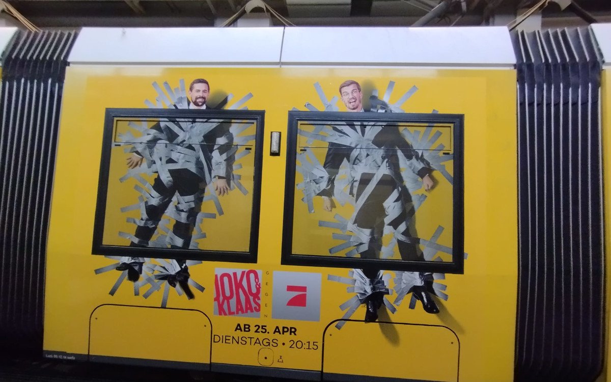 Zur sechsten Staffel von "Joko & Klaas gegen Pro Sieben" fahren in Berlin gebrandete Trams. (Foto: It Works Aussenwerbung)
