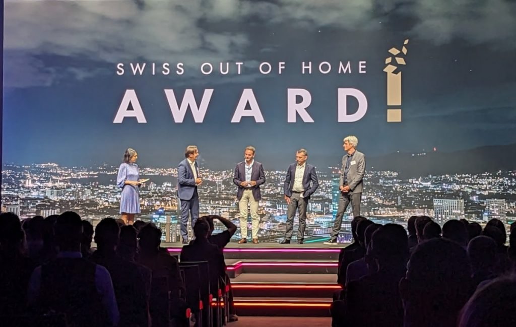Gemeinsame Träger des Swiss OoH Awards (Foto: invidis)