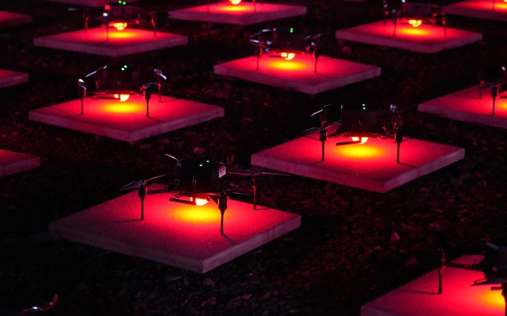 Professionelle Event-Drohnen, bereit zum Start (Foto: LANG AG)
