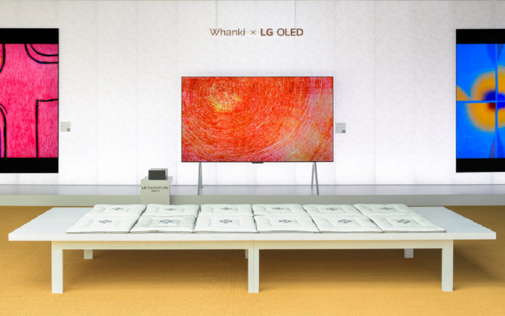 LG-OLED-Ausstellung von Kim Whanki auf der Frieze 2024 (Foto: LG Electronics)