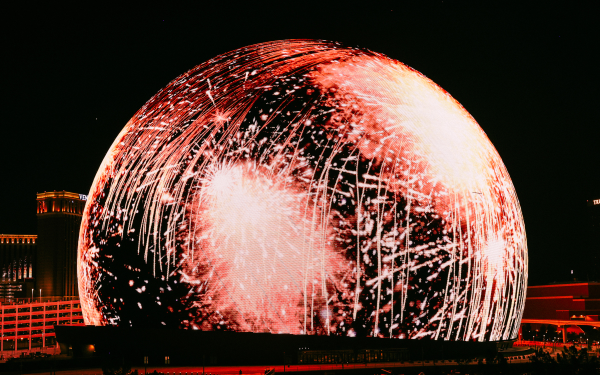 Zum 4. Juli gibt es auf der Sphere eine großes Content-Feuerwerk. (Foto: Sphere Entertainment)