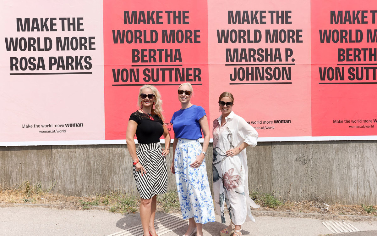 Von links: Claudia Mohr-Stradner, CSO bei Epamedia, Kerstin Gruber, Director of Operations Woman World und Melanie Zingl, Chefredakteurin Woman (Foto: EPAMEDIA)