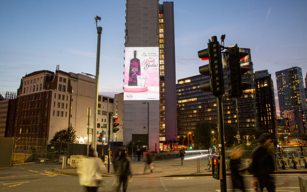 Tequila-Rose-Kampagne in Manchester (Foto: Bountiful Cow/Democracy)