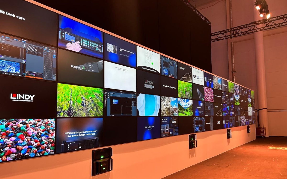 Aus 530 Millionen Pixeln setzte sich die Videowall am Leatcon-Stand von Analog Way zusammen. (Foto: Analog Way)