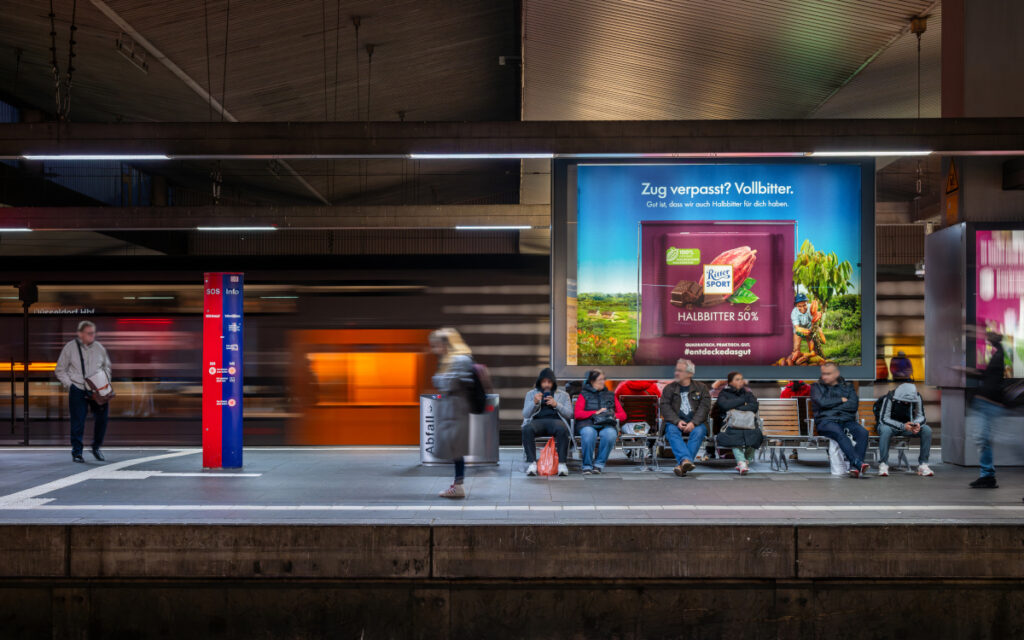 Die Ritter-Sport-Motive wurden jeweils anhand einer Vor-Ort-Standortanalyse ausgewählt. (Foto: Tobias Schott)