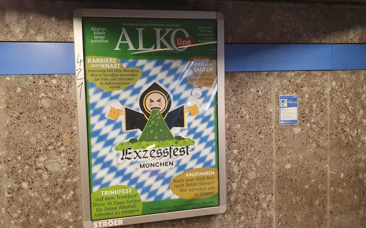 Nicht autorisierte Wiesn-Plakate von Dies Irae (Foto: invidis)