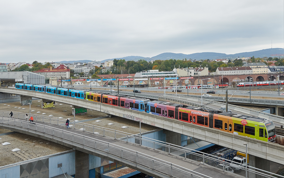 Branding-Kampagne für Hutchinson Drei auf der Wiener Linie U6 (Foto: Gewista)