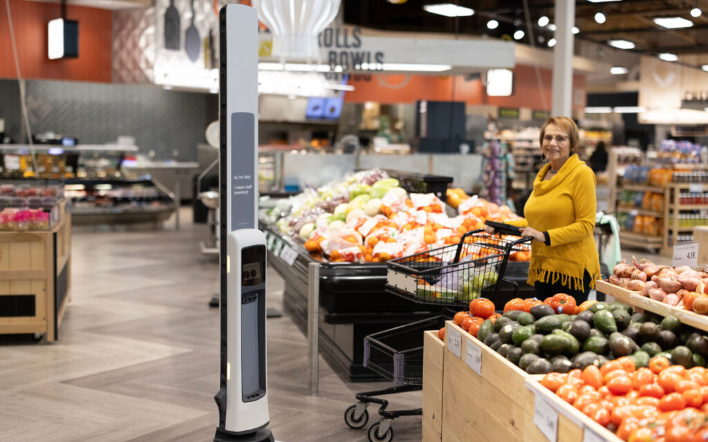 Auch Kaufland und dm setzen auf Warenkontrolle mit Roboter (Foto: Simbe)