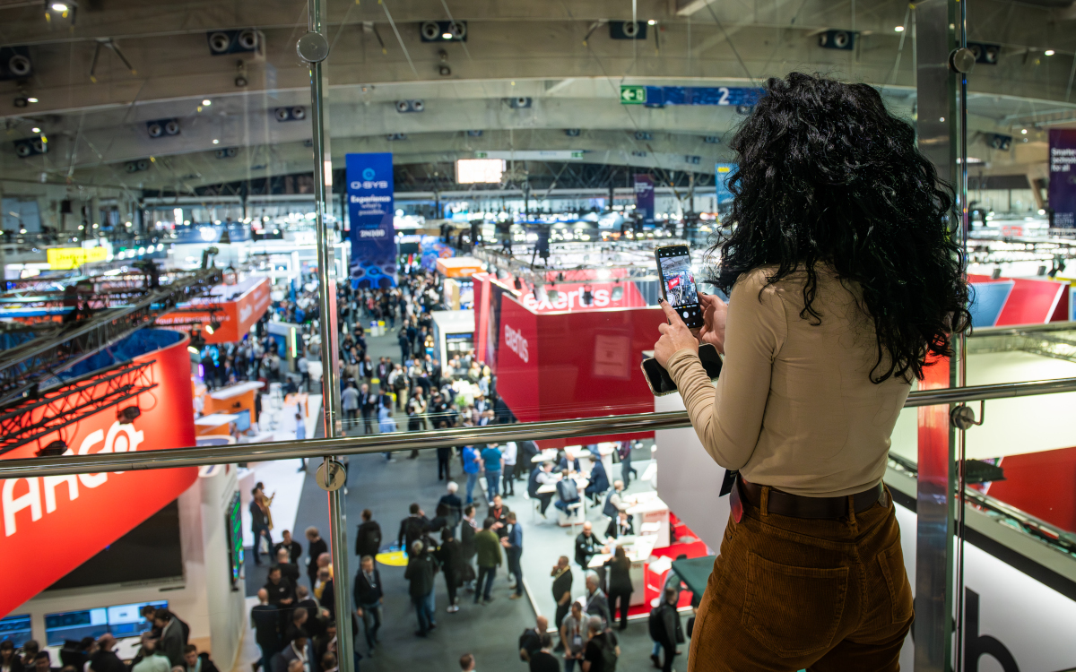 Blick auf den Showfloor der ISE 2024 (Foto: ISE)