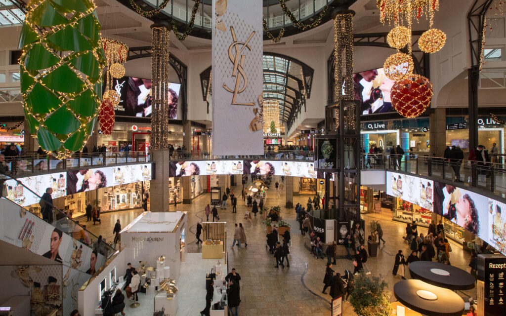 Xmas Pop-up-Store von YSL Beauté im Westfield Centro (Foto: Marc Vollmannshauser)