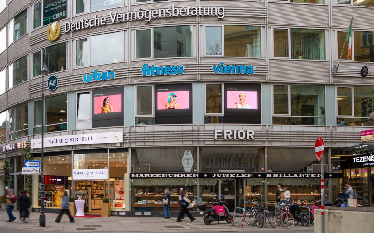 DooH-Trio in der Wiener Rotenturmstraße (Foto: Infinity Media)