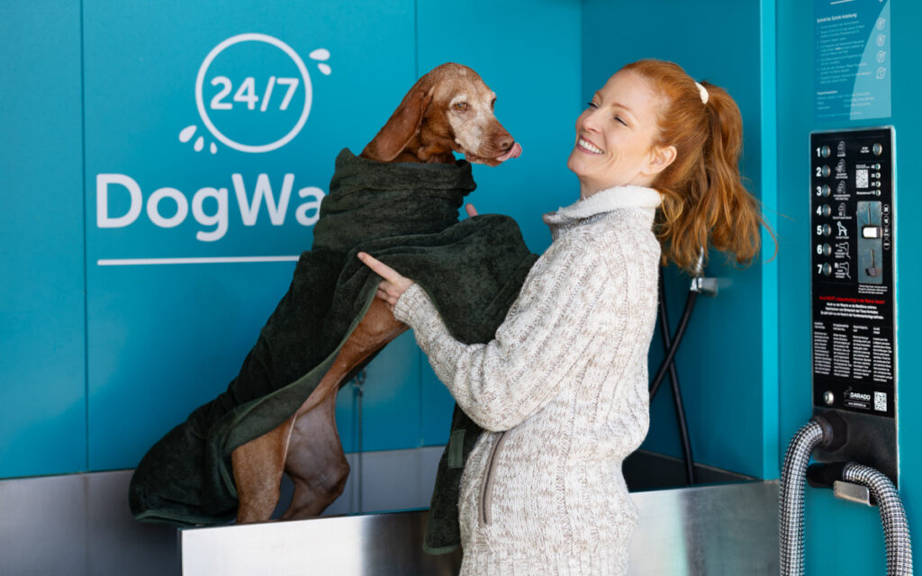 Zooroyal Special-Feature: eine Hundewaschstation (Foto: Retail Imaging EU I Urs Küster)