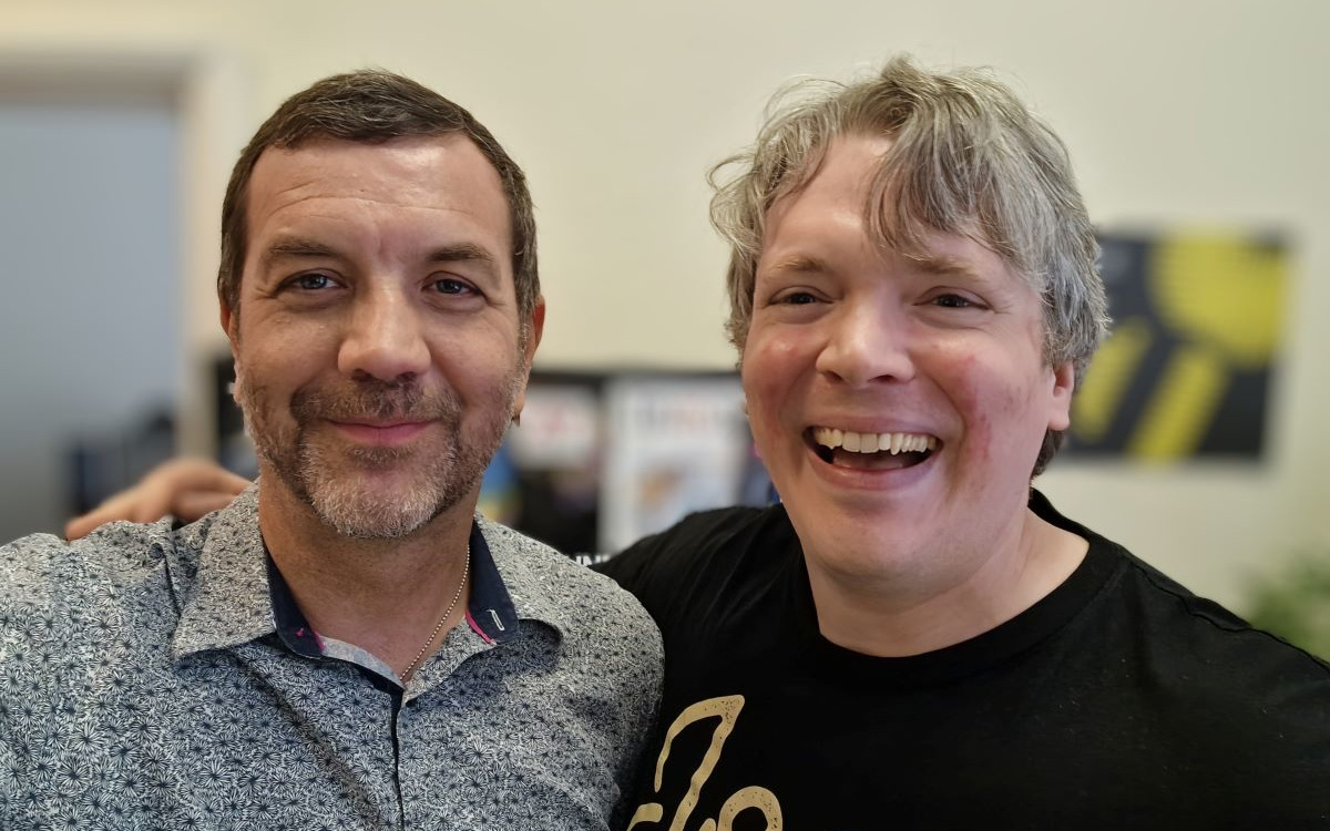 Stuart Hillis (links) mit Daniel Brown (Foto: Beez Buzz)