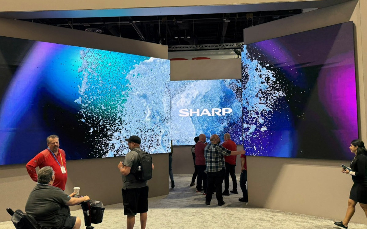 Sharp auf der Infocomm 2025 (Foto: invidis)