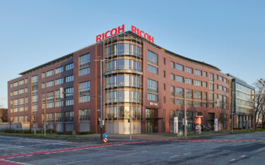 Ricoh ist auch in Deutschland präsent - hier die Hauptverwaltung in Hannover (Foto: Ricoh)