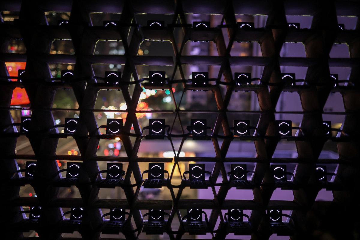 Die digitale Fassade des Fiesp-Gebäudes besteht aus 120.000 LED-Punkten. (Foto: ON)