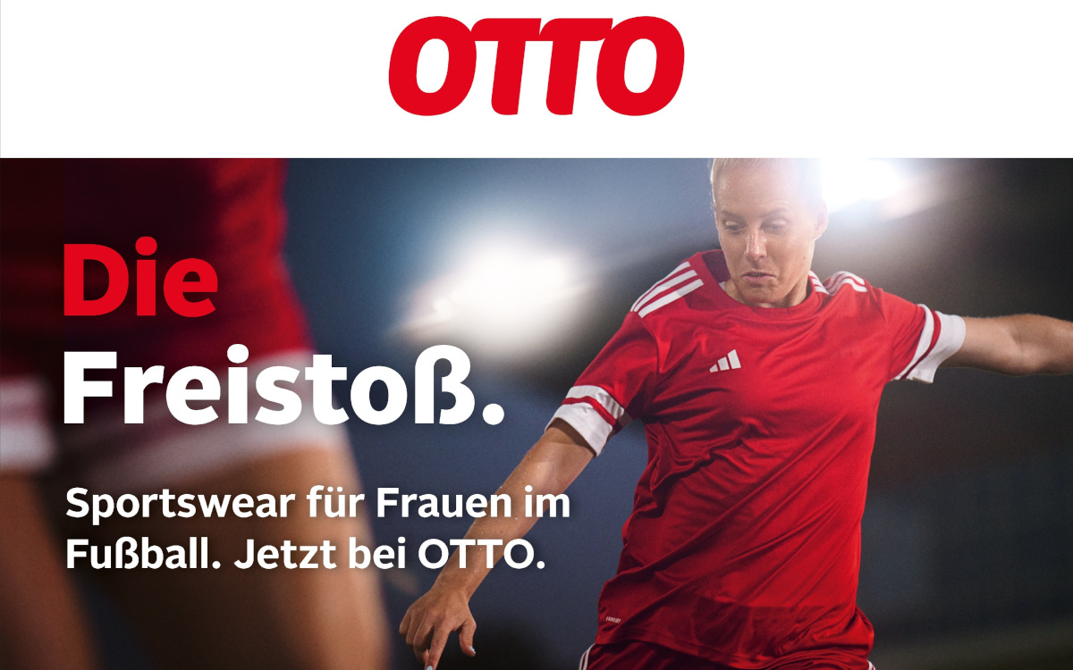"Die Freistoß"-Motiv der Otto-Kampagne (Foto: Bild: OTTO)