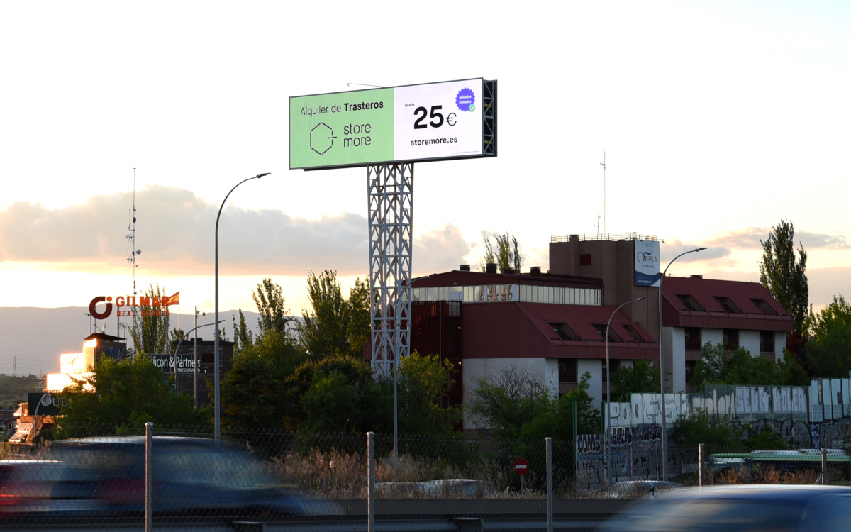 Der neue DooH-LED-Screen in Madrid. (Foto: Wildstone Capital)