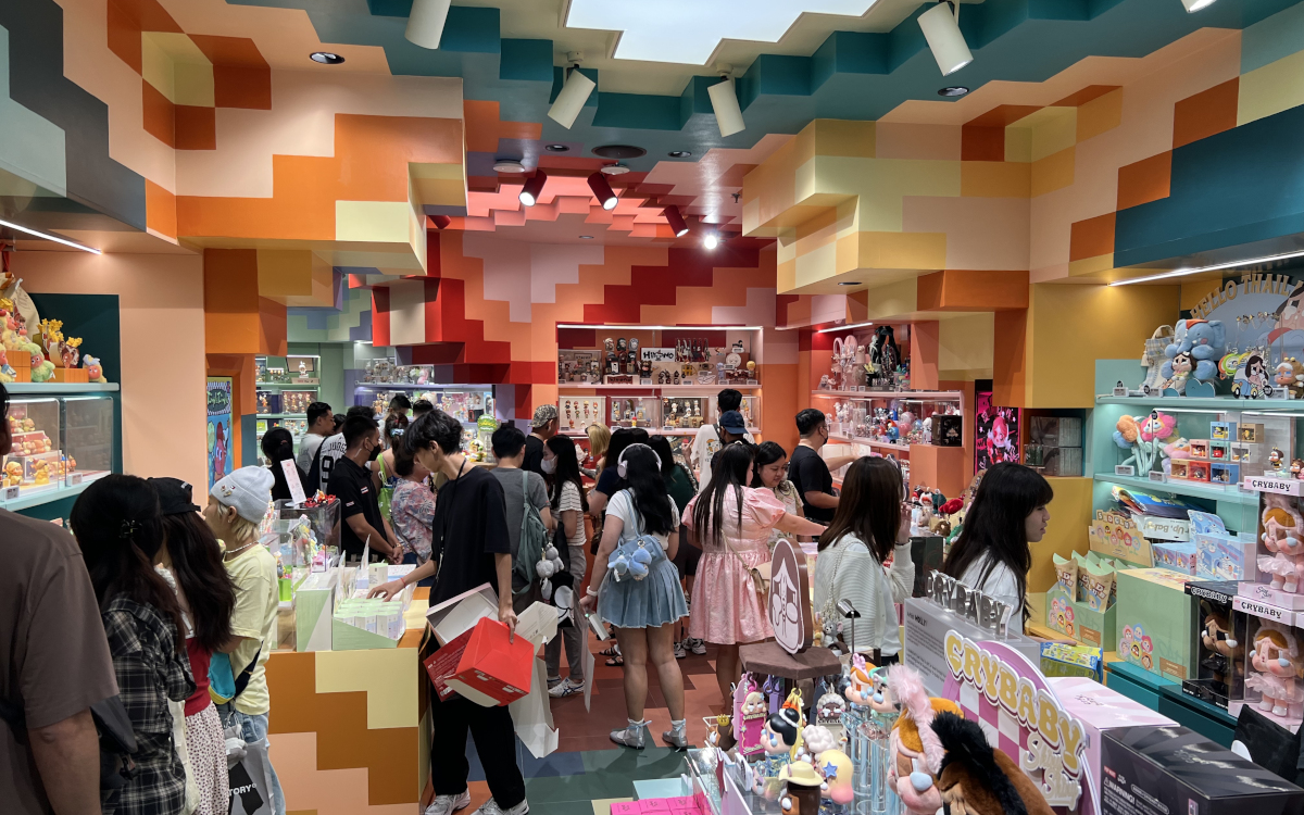 Der weltgrößte Pop Mart in Bangkok (Foto: invidis)