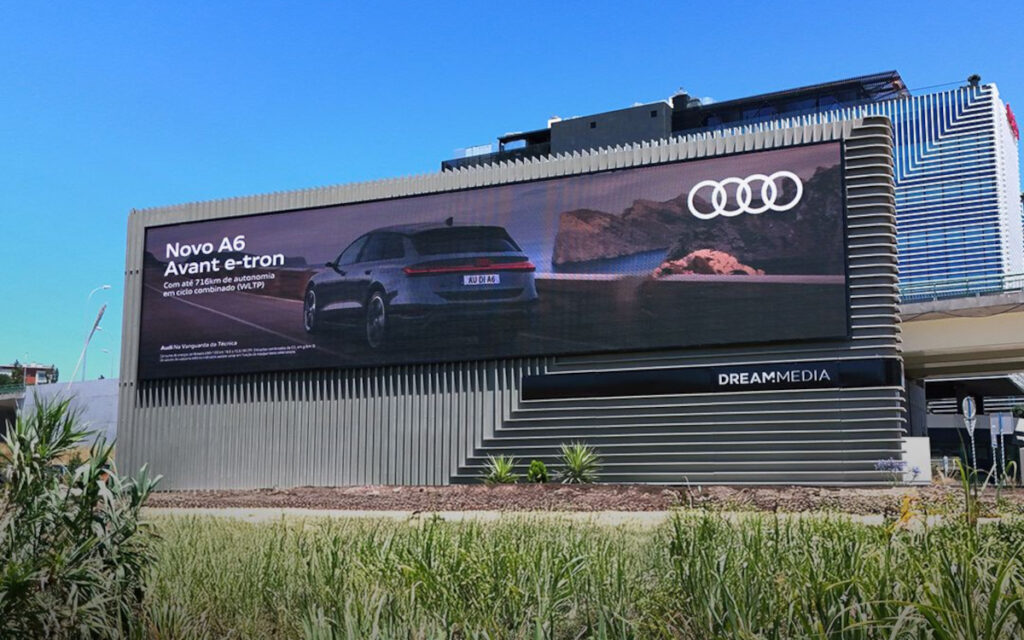 Dreammedia Golden Mile DooH in Lissabon (Foto: Dreammedia)