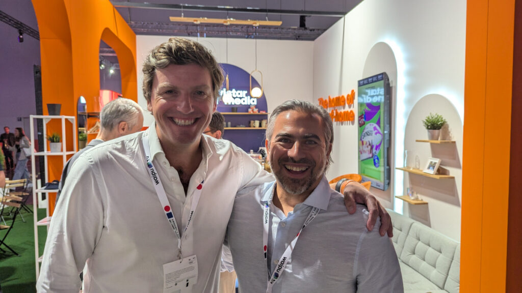 Diederick Ubels und Ravi Ahluwalia von Vistar Media (Foto: invidis)