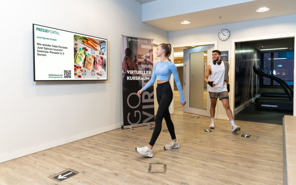 Klassische Presseverbreitung trifft DooH beim neuen Angebot "OTS Display Ads" von News Aktuell. (Foto: Framen)