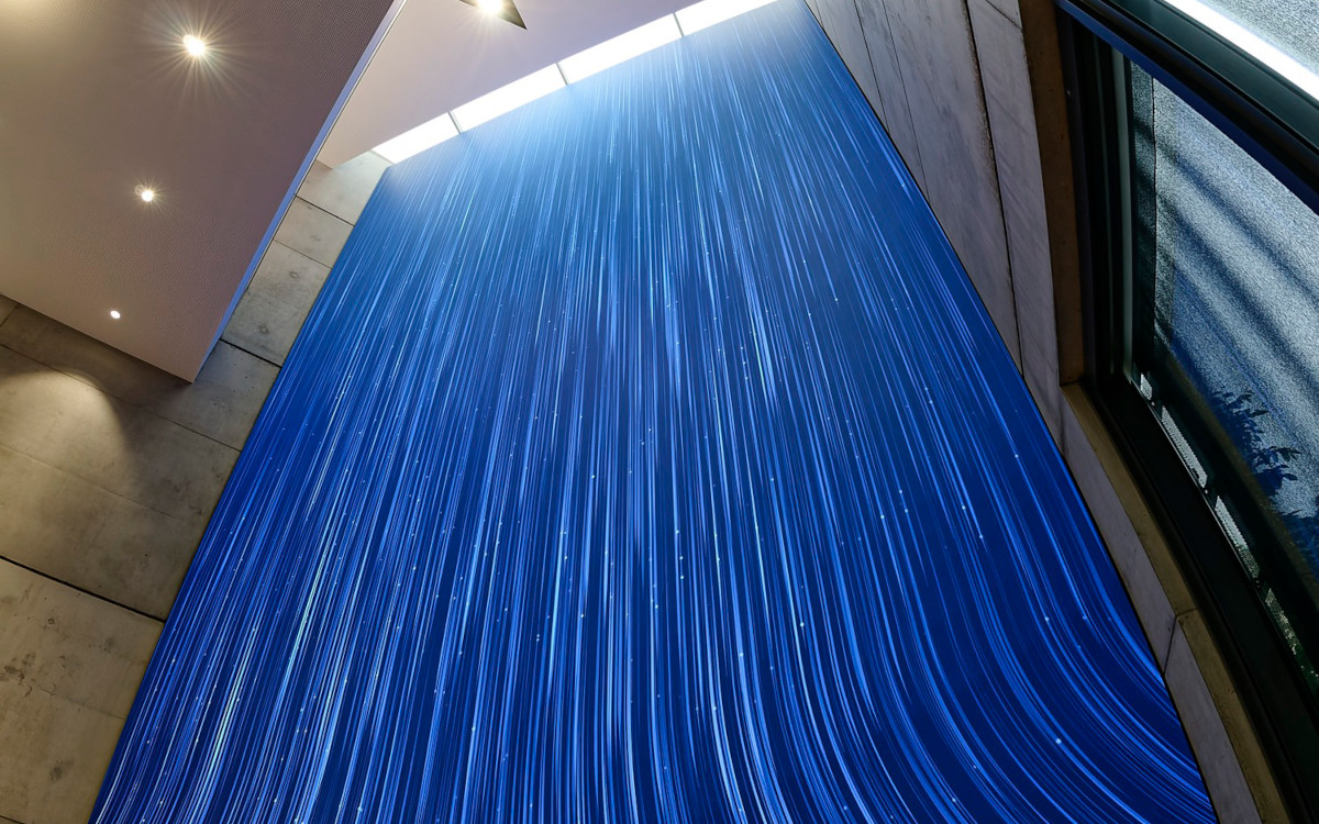 LED-Wall im Showroom von Mahle (Foto: mevis.tv)