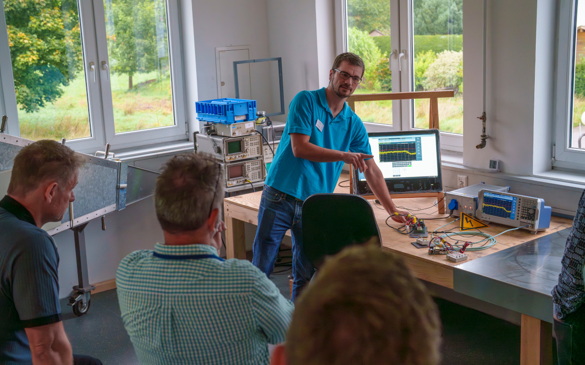Tag der offenen Tür bei Hy-Line (Foto: HY-LINE Technology)