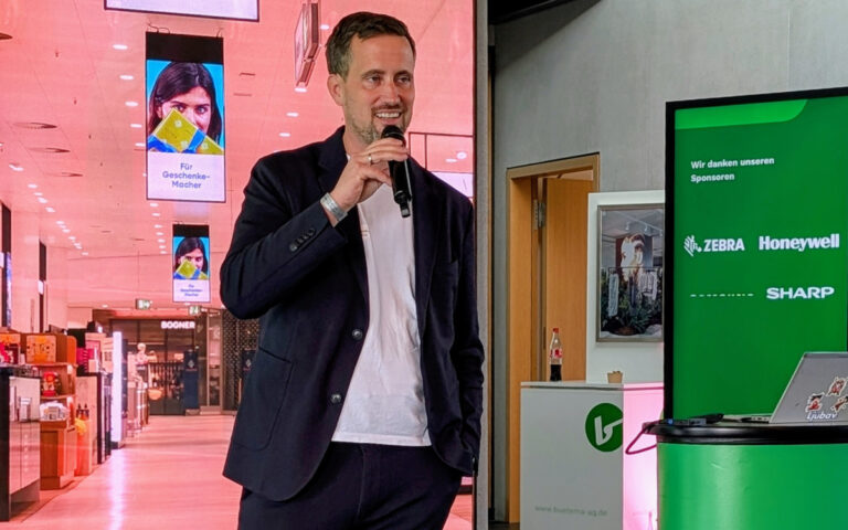 Lutz Hollmann Raabe, CEO bei Bütema, auf dem In-House-Summit im Oktober. (Foto: invidis)