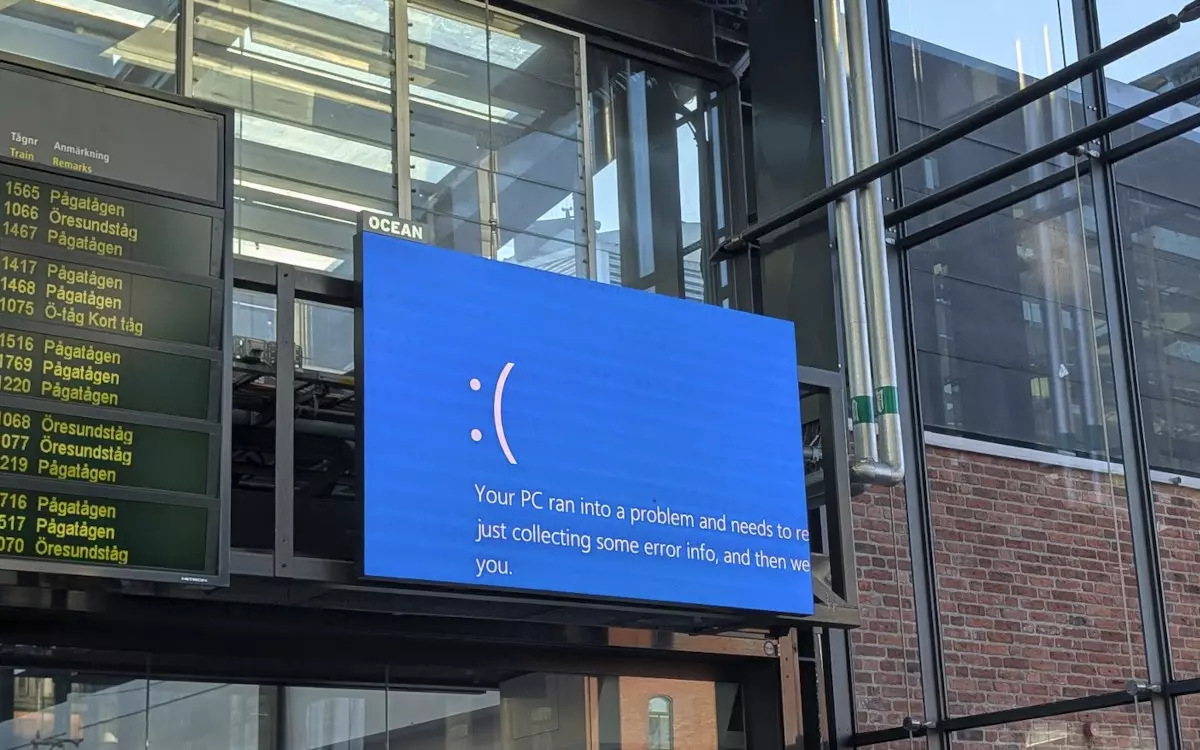 BSOD auf einem DooH-Display in Schweden (Foto: invidis)