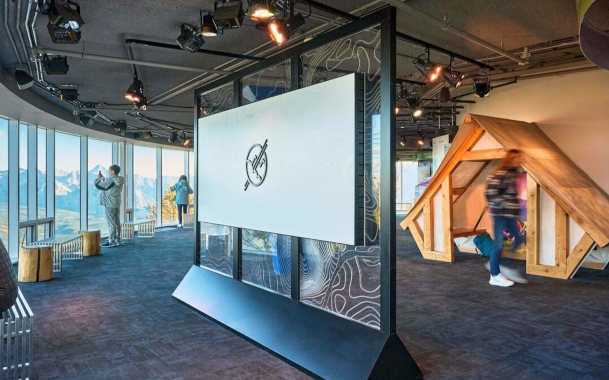 Touchscreen in der Banff-Seilbahn-Station (Foto: Banff Pursuit Collection)
