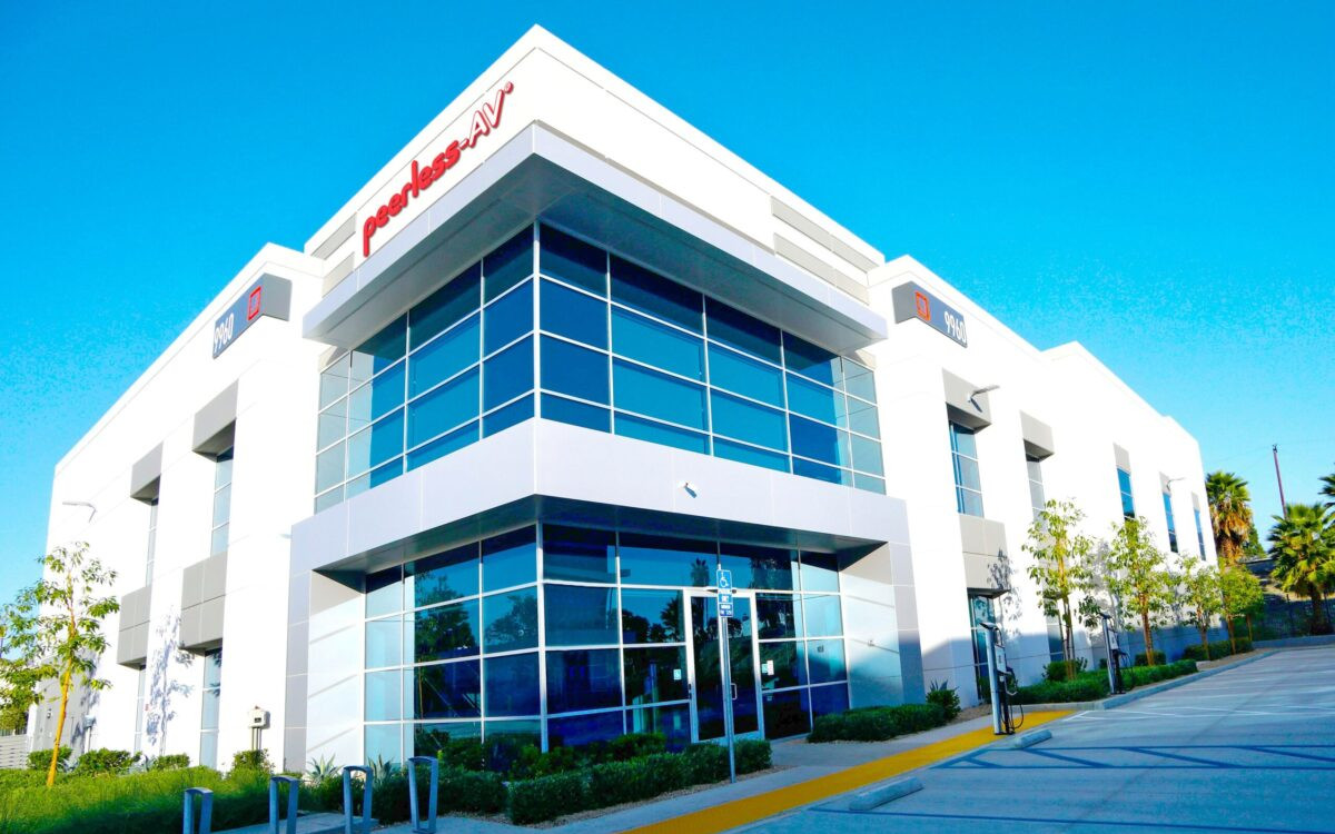 Das neue Peerless-AV-Gebäude in Kalifornien (Foto: Peerless-AV)
