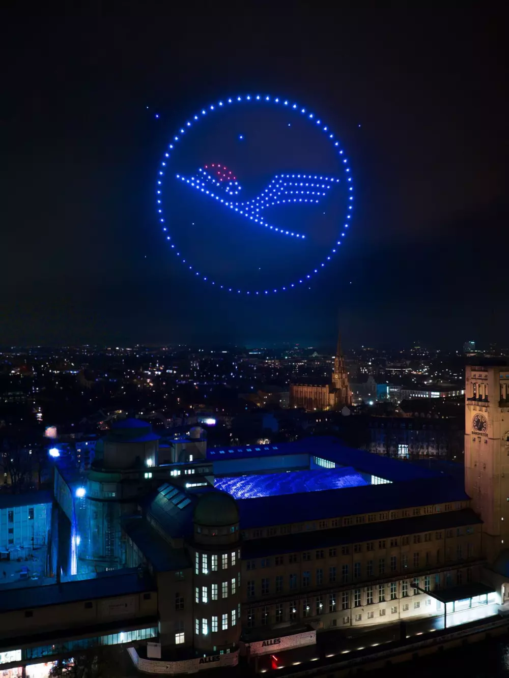 Die Drohnenshow über München von Radio Gong und Lufthansa. (Foto: Showmatrix)