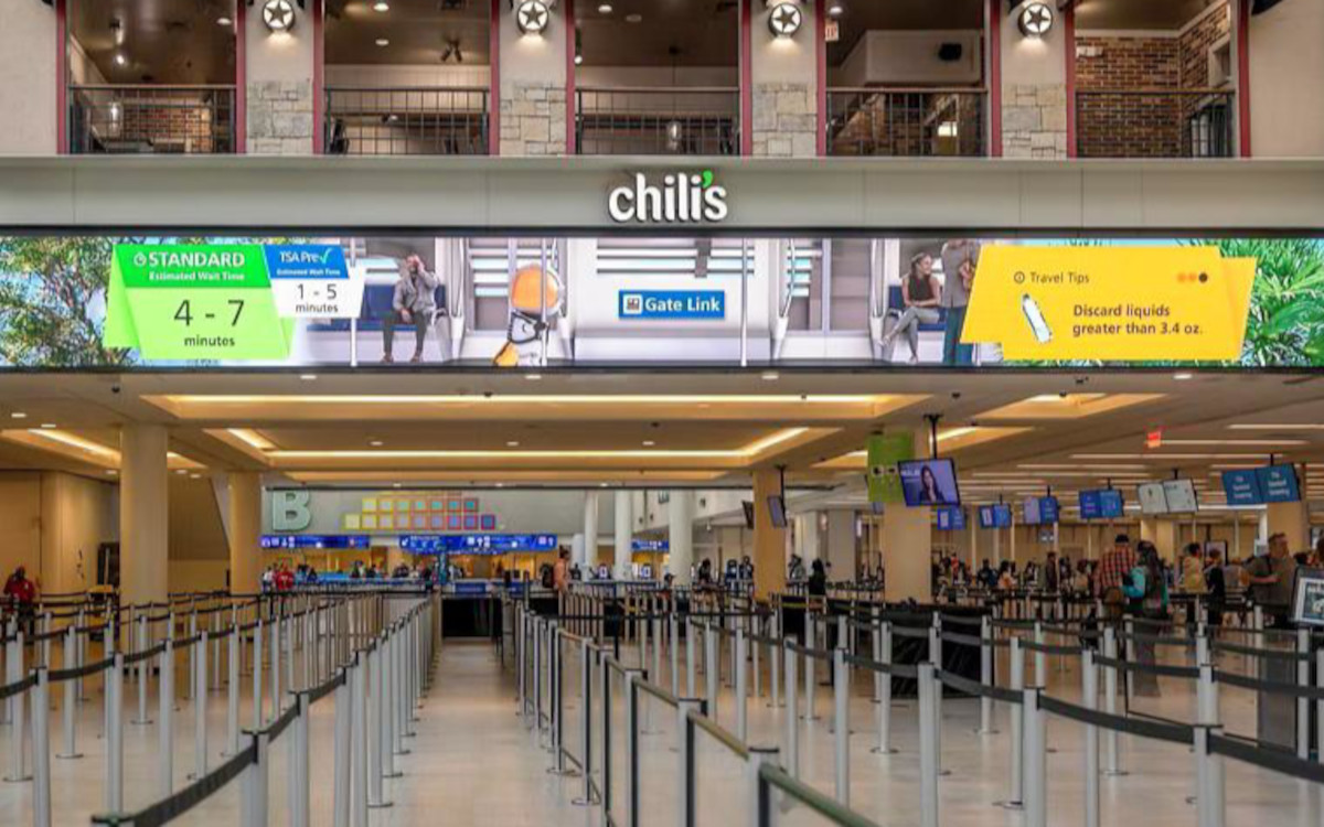"Annie the Astronaut" am Orlando-Flughafen (Foto: Sachin Uplaonkar)