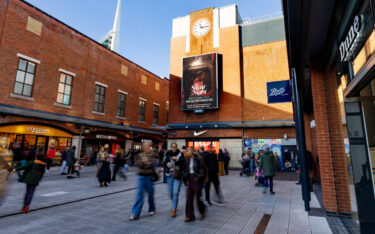 Gunwharf Quays Display (Foto: Ocean Outdoor UK)