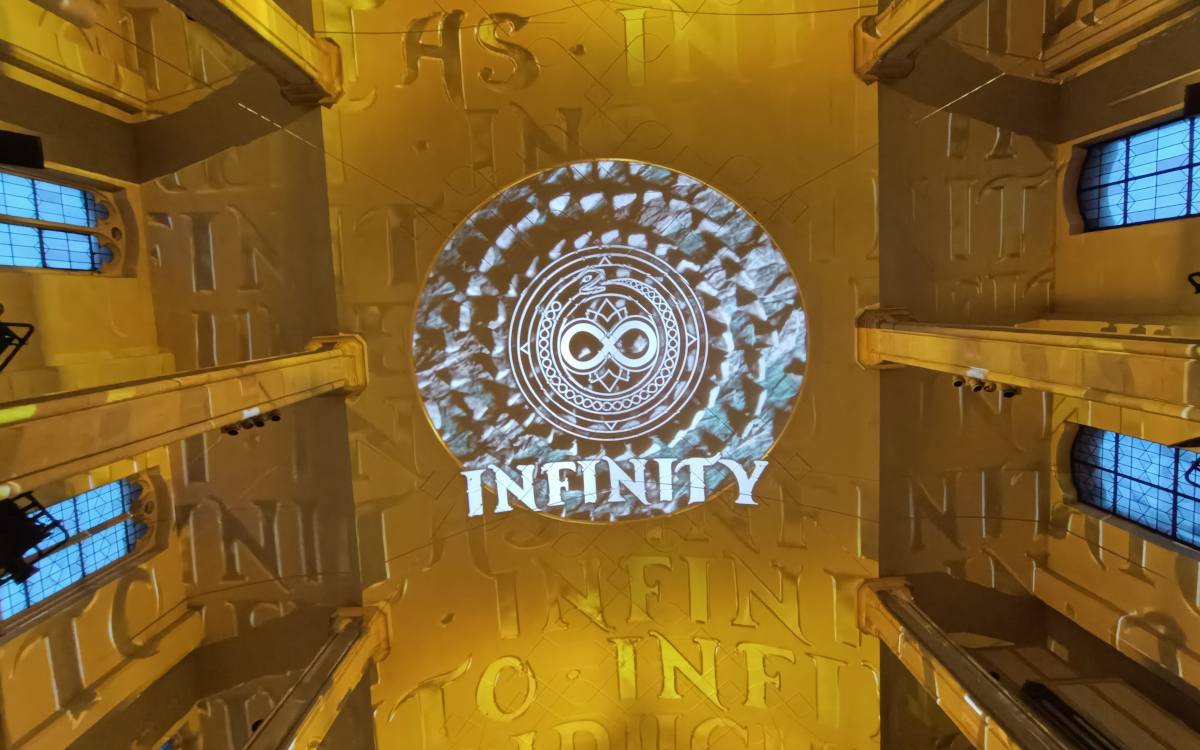 Licht und Klang beim Ankommen (Foto: invidis)