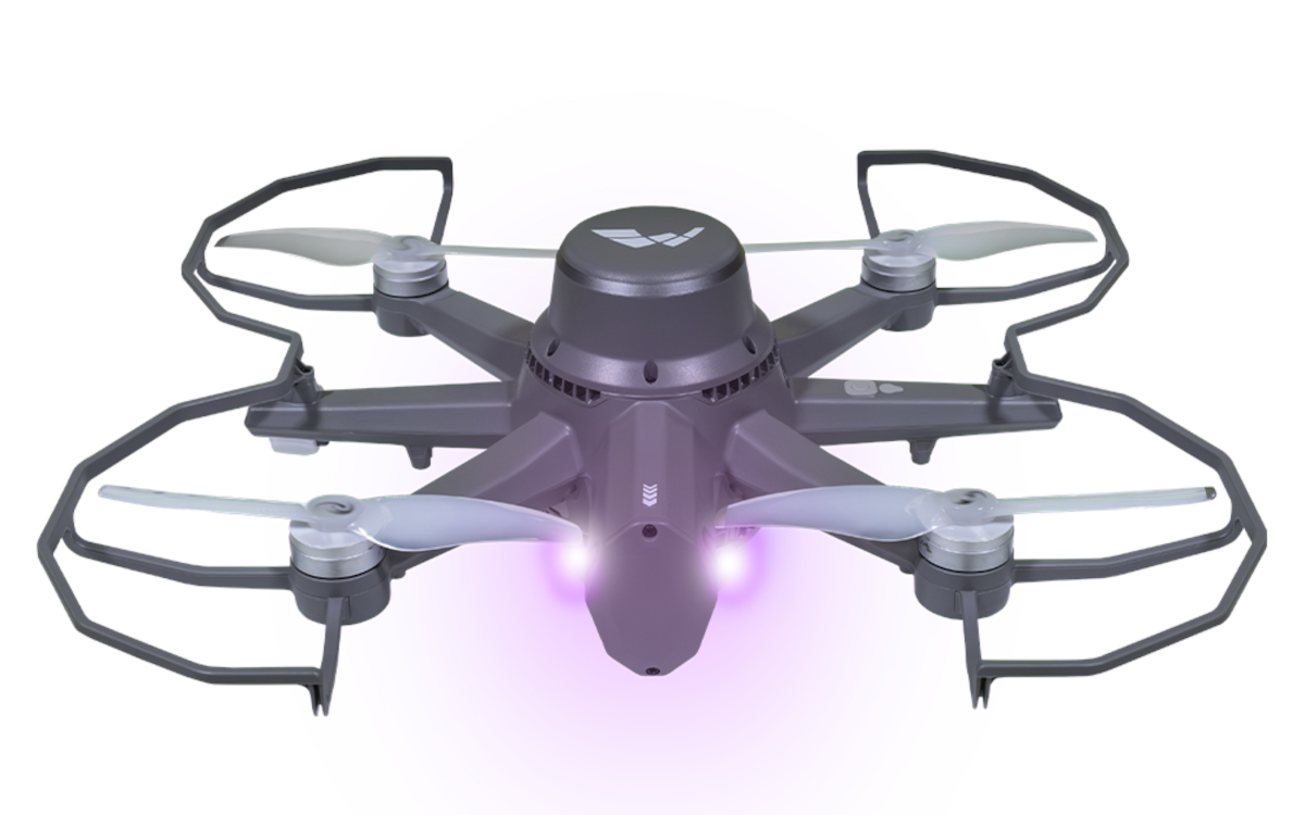 Die Showdrohne Damoda V4 mit stapelbaren Trays für Start, Landung und kabelloses Laden aus dem Drohnenshow-Portfolio der Lang AG (Foto: Lang AG) 