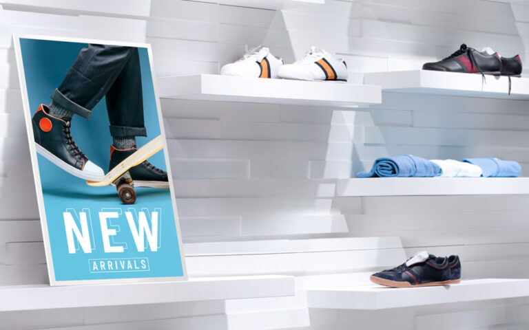 Das Samsung 32" Color E-Paper EMDX - jetzt zu gewinnen bei invidis. (Foto: Samsung)