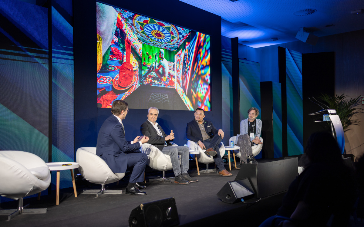 Branchenexperten reden auf der Retail Conference auf der ISE 2026 über die wichtigsten Trends in Retail Media. (Foto: Integrated Systems Events)